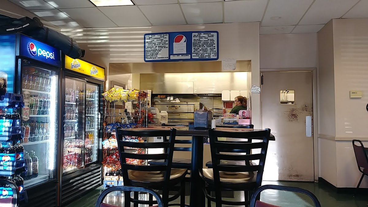 Fritz's Pizza & Subs-9
